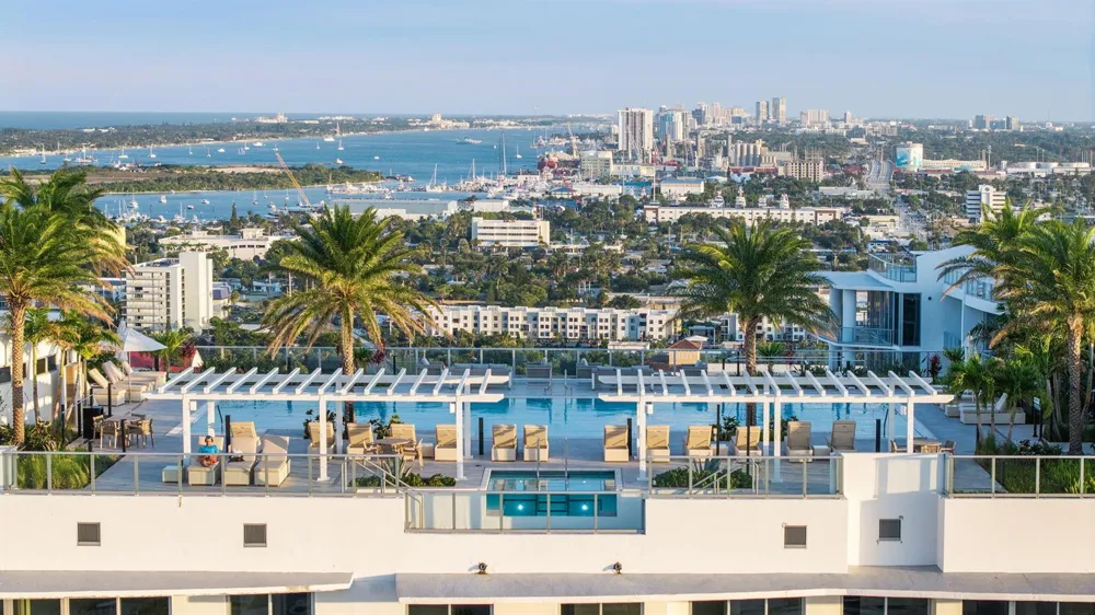 220 Lake Shore Drive #Penthouse 2321 Lake Park, FL 33403