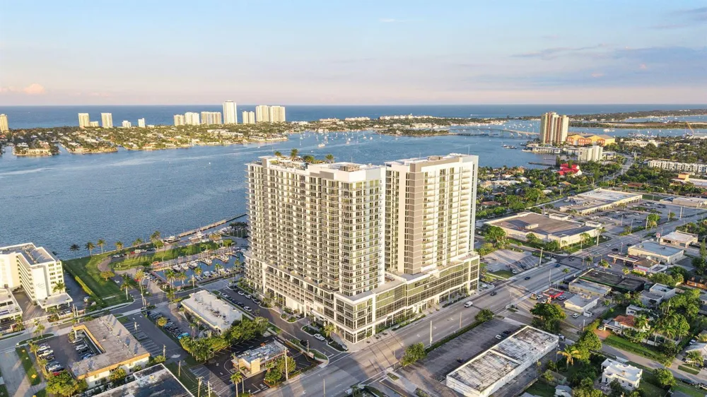 220 Lake Shore Drive #Penthouse 2321 Lake Park, FL 33403