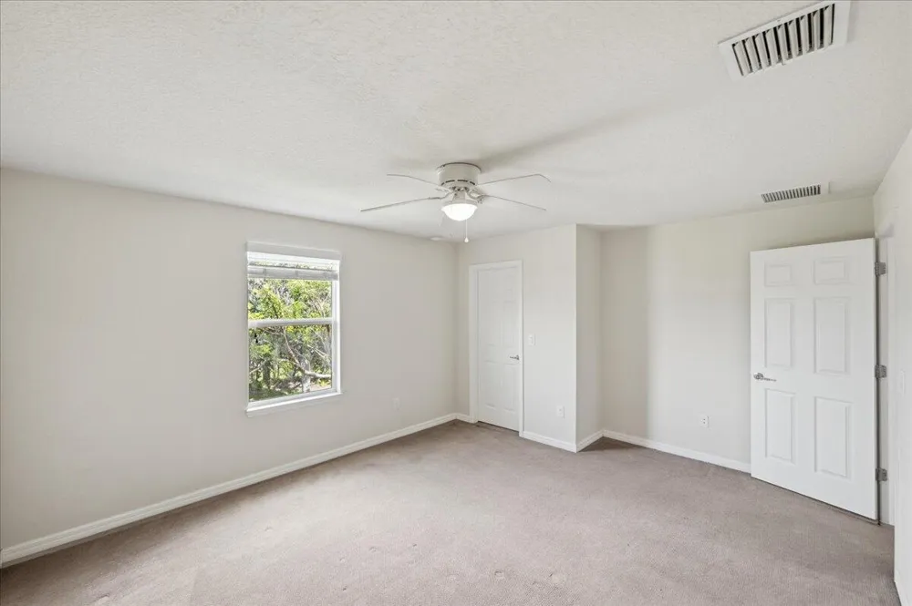 1069 Normandie Way Vero Beach, FL 32960