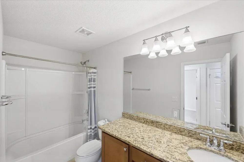 1069 Normandie Way Vero Beach, FL 32960