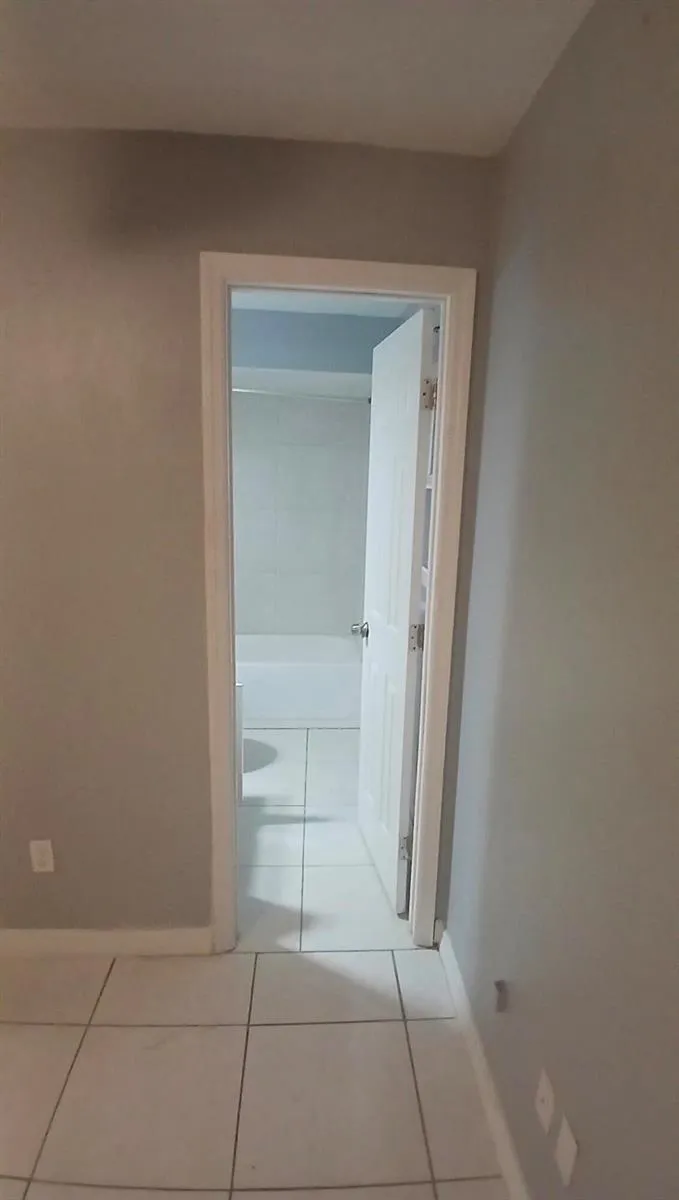 5607 Chet Drive Orlando, FL 32818