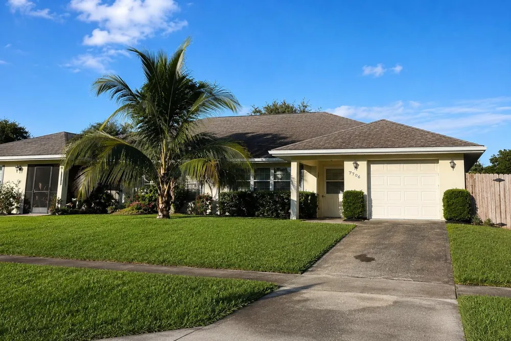 12497 Guilford Way Wellington, FL 33414