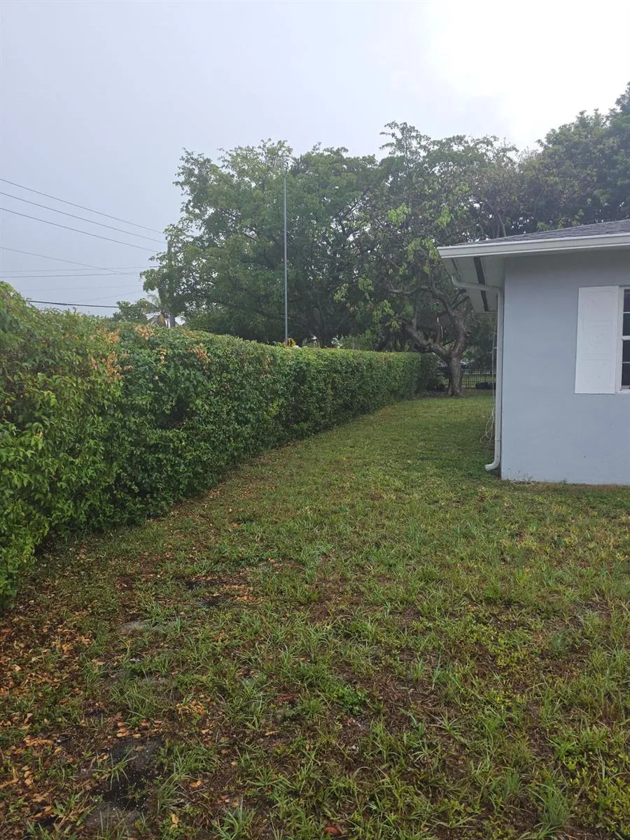 1210 NW 135th Street North Miami, FL 33167