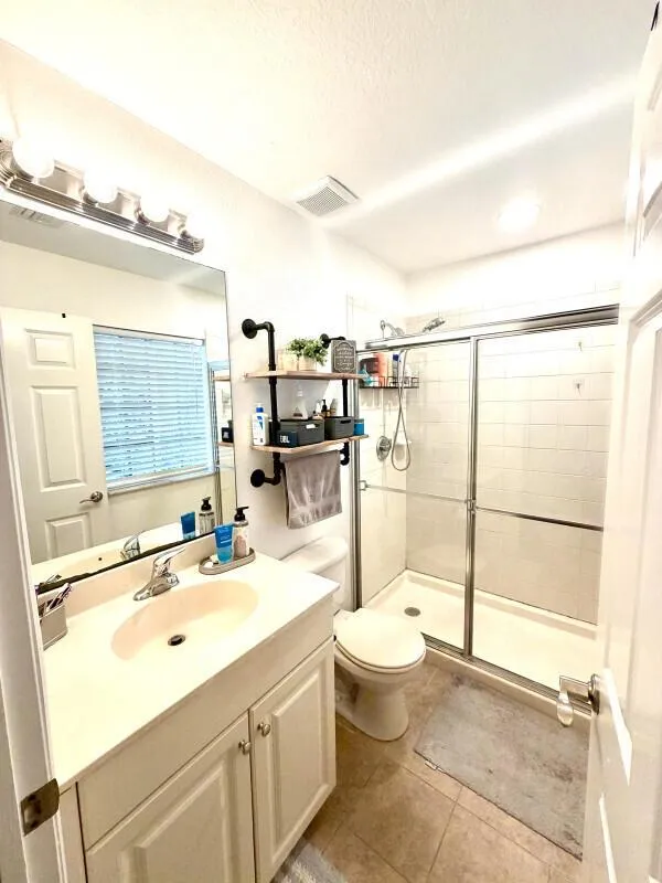 1205 Abaco Lane Riviera Beach, FL 33404