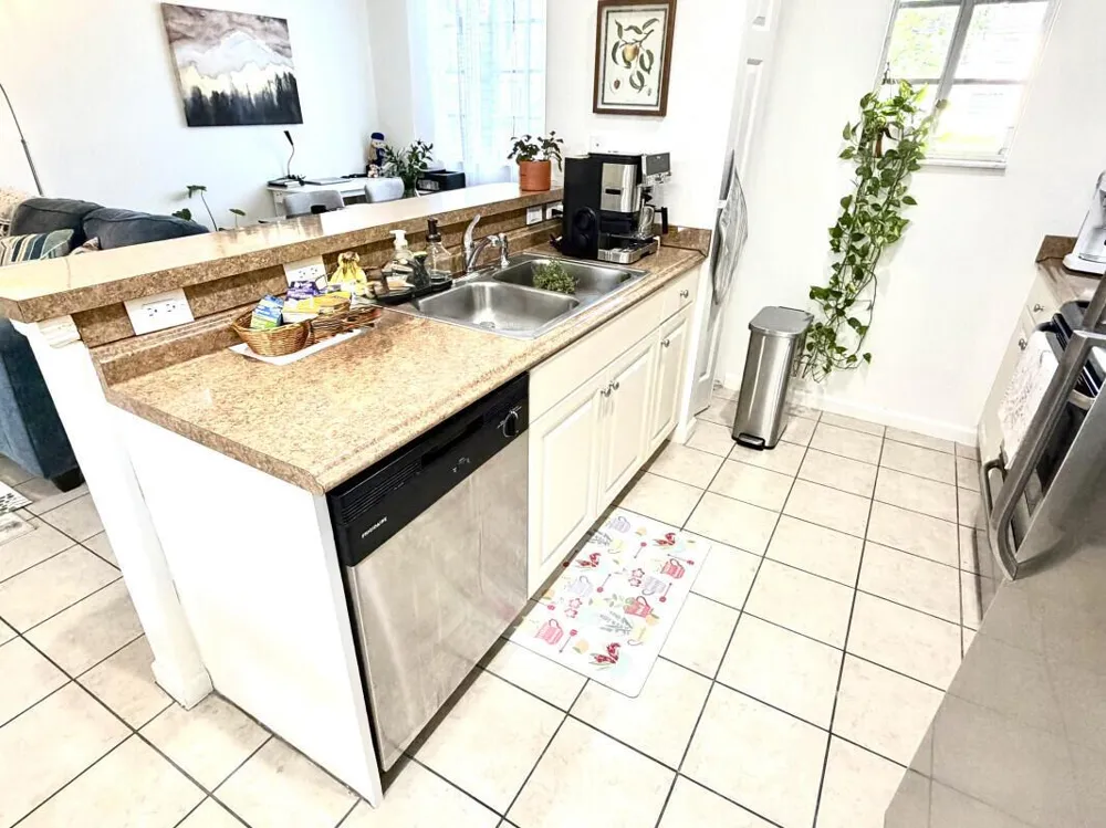 1205 Abaco Lane Riviera Beach, FL 33404