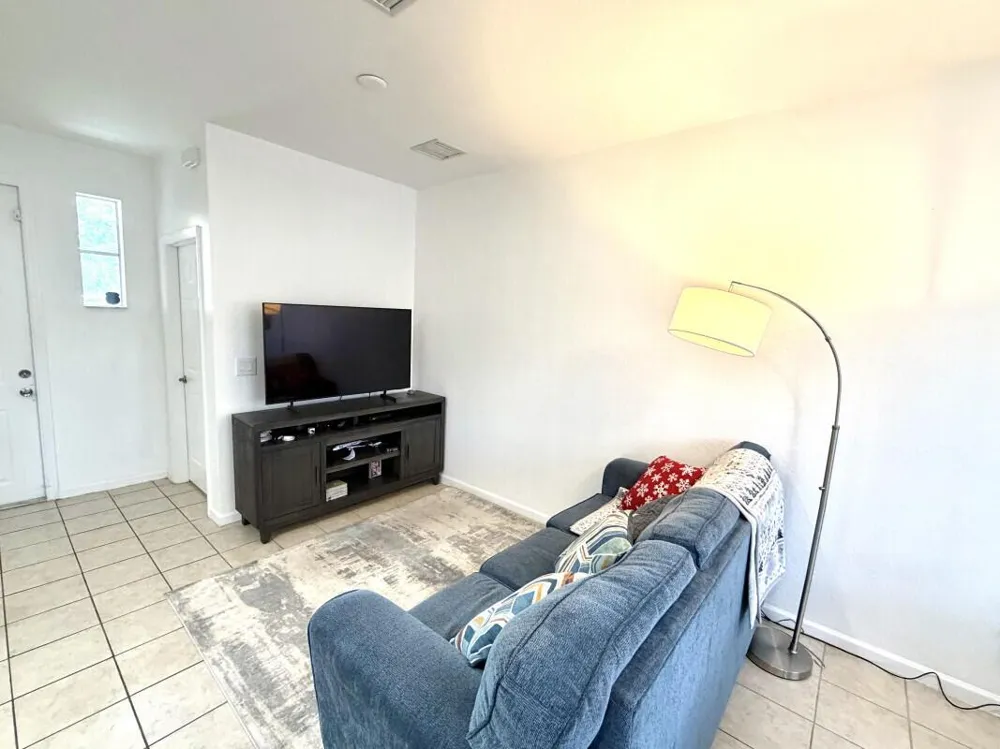 1205 Abaco Lane Riviera Beach, FL 33404