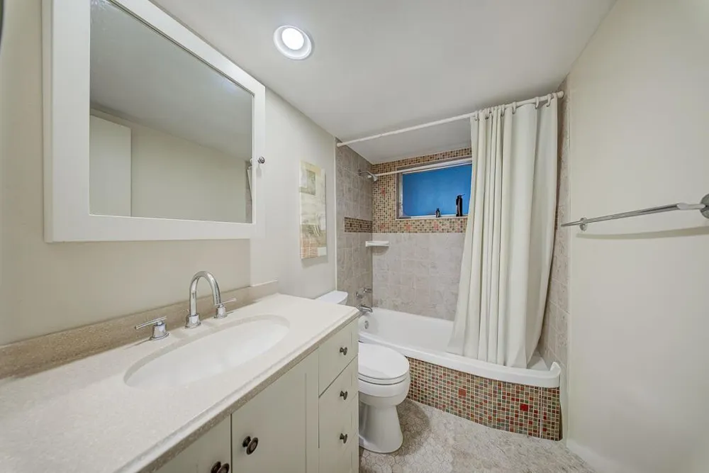 3600 Ocean Drive #109 Singer Island, FL 33404
