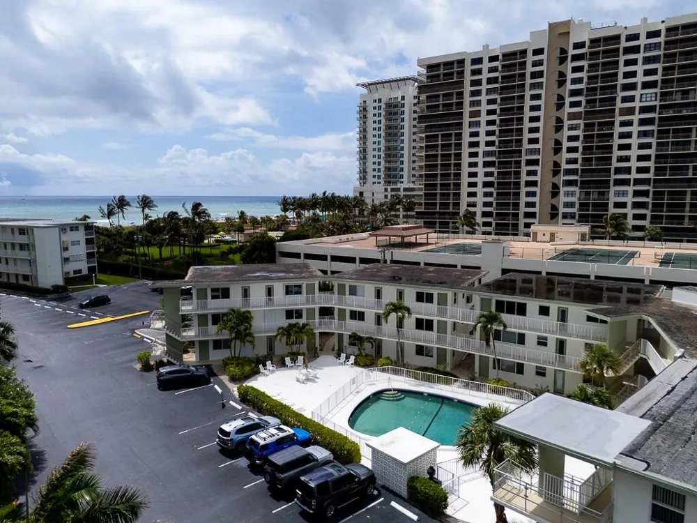 3600 Ocean Drive #109 Singer Island, FL 33404