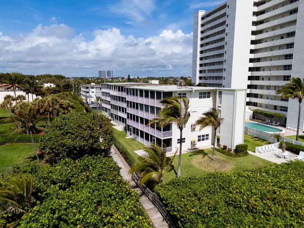 3600 Ocean Drive #109 Singer Island, FL 33404