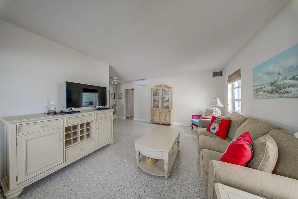 3600 Ocean Drive #109 Singer Island, FL 33404
