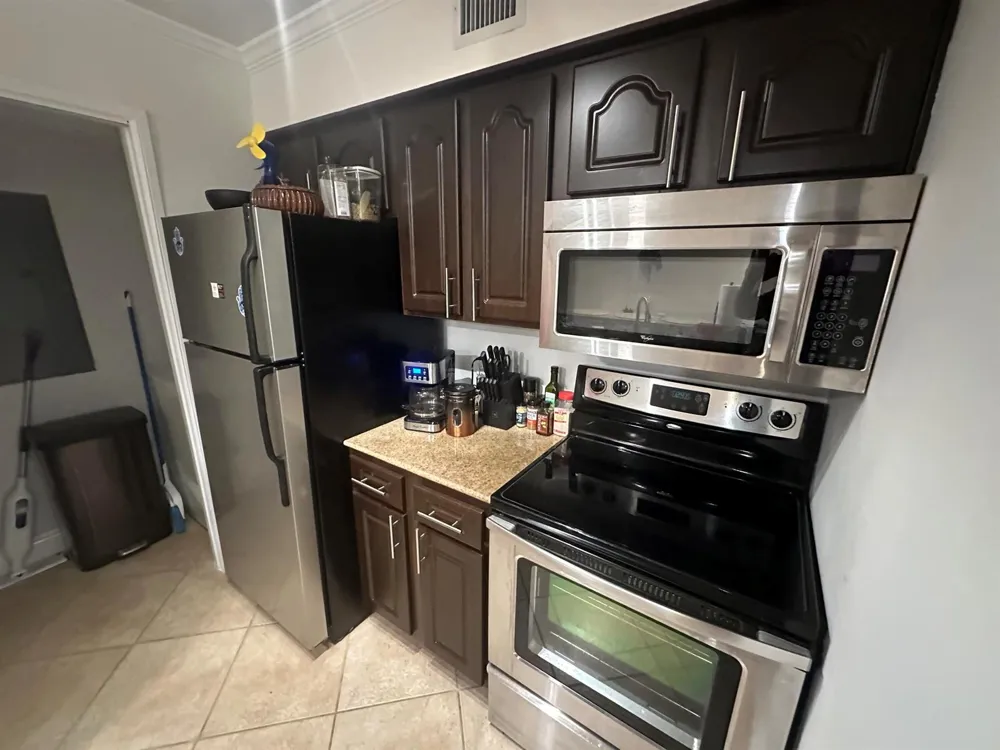 400 Scotia Drive #103 Hypoluxo, FL 33462
