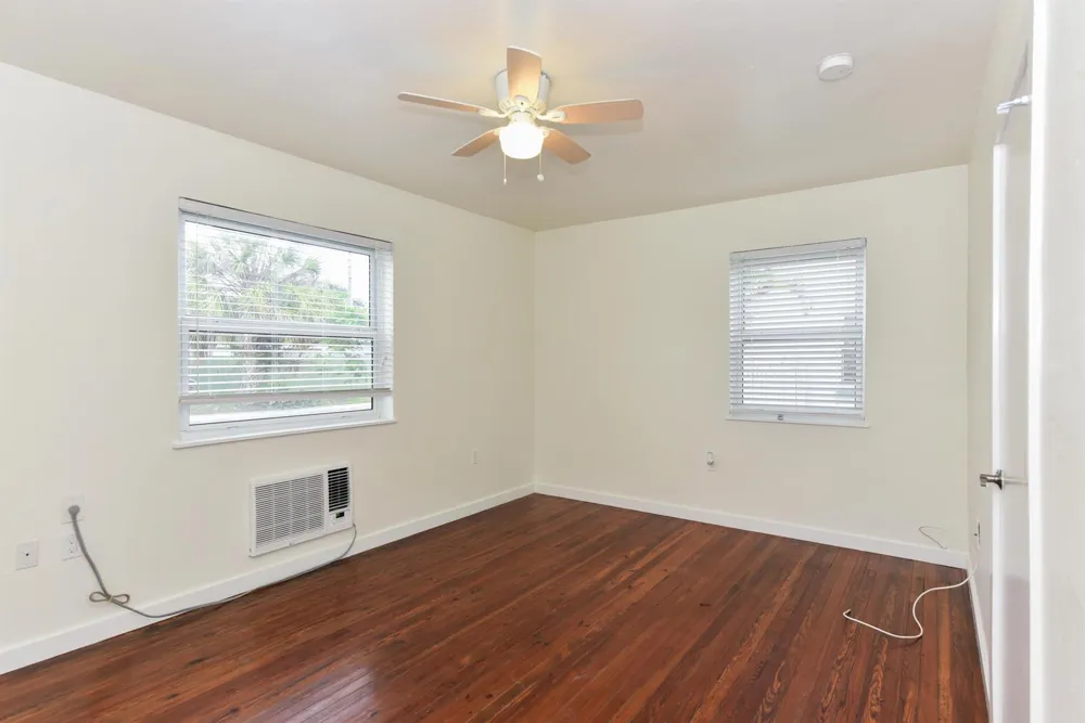 717 2nd Ave #5 