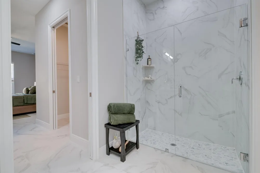 2005 Bridgepointe Circle #97 Vero Beach, FL 32967
