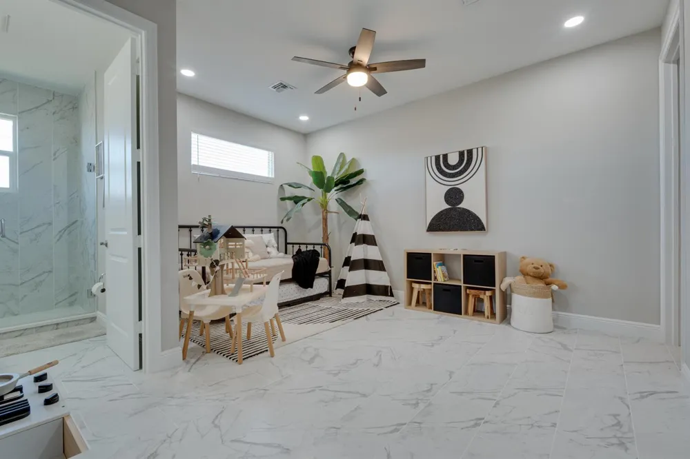 2005 Bridgepointe Circle #97 Vero Beach, FL 32967