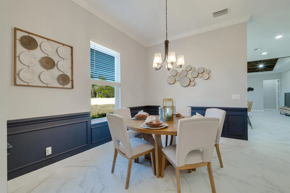 2005 Bridgepointe Circle #97 Vero Beach, FL 32967
