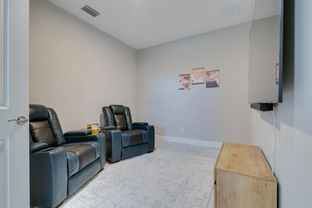 2005 Bridgepointe Circle #97 Vero Beach, FL 32967