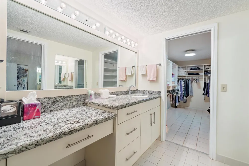 3970 Ocean Drive #6 Singer Island, FL 33404