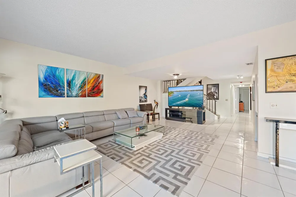 3970 Ocean Drive #6 Singer Island, FL 33404