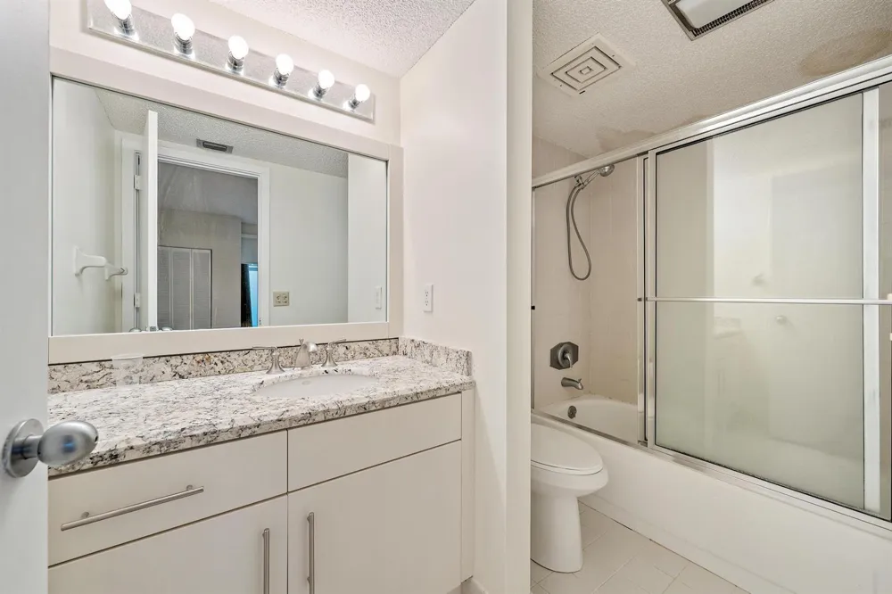 3970 Ocean Drive #6 Singer Island, FL 33404