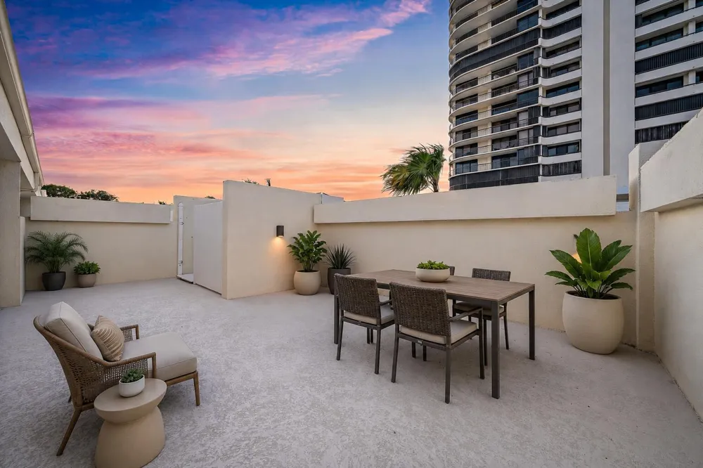 3970 Ocean Drive #6 Singer Island, FL 33404