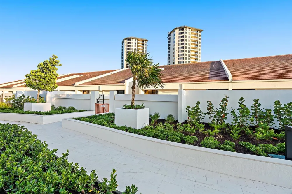 3970 Ocean Drive #6 Singer Island, FL 33404