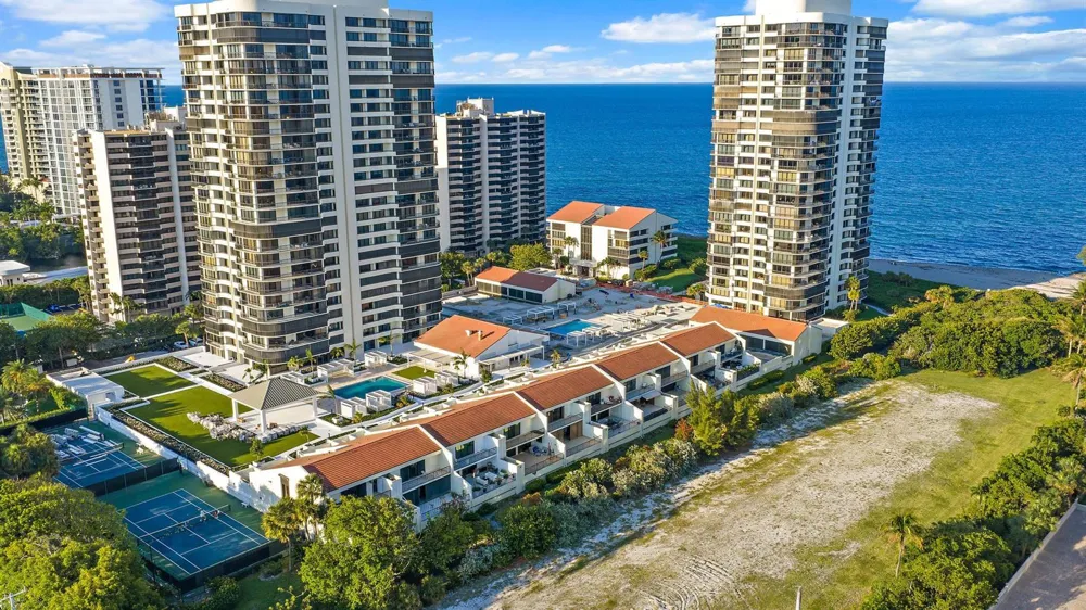 3970 Ocean Drive #6 Singer Island, FL 33404
