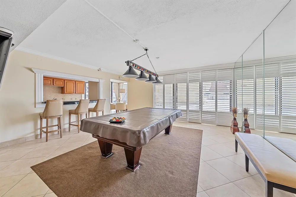 3970 Ocean Drive #6 Singer Island, FL 33404