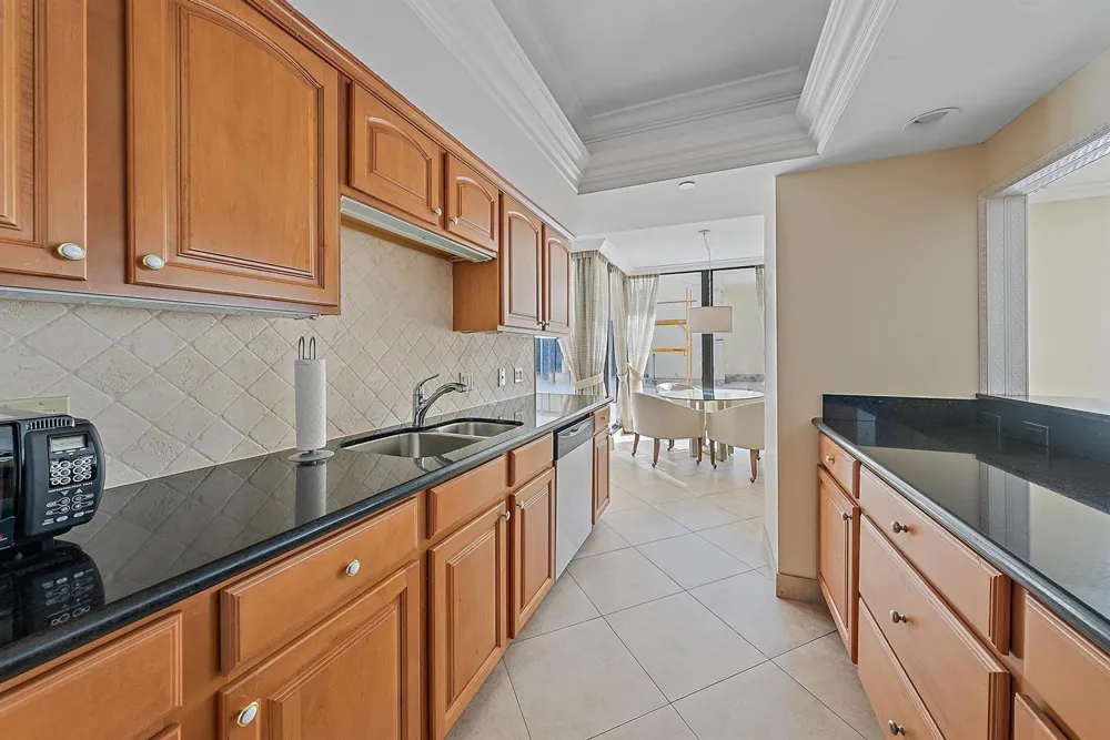 3970 Ocean Drive #6 Singer Island, FL 33404