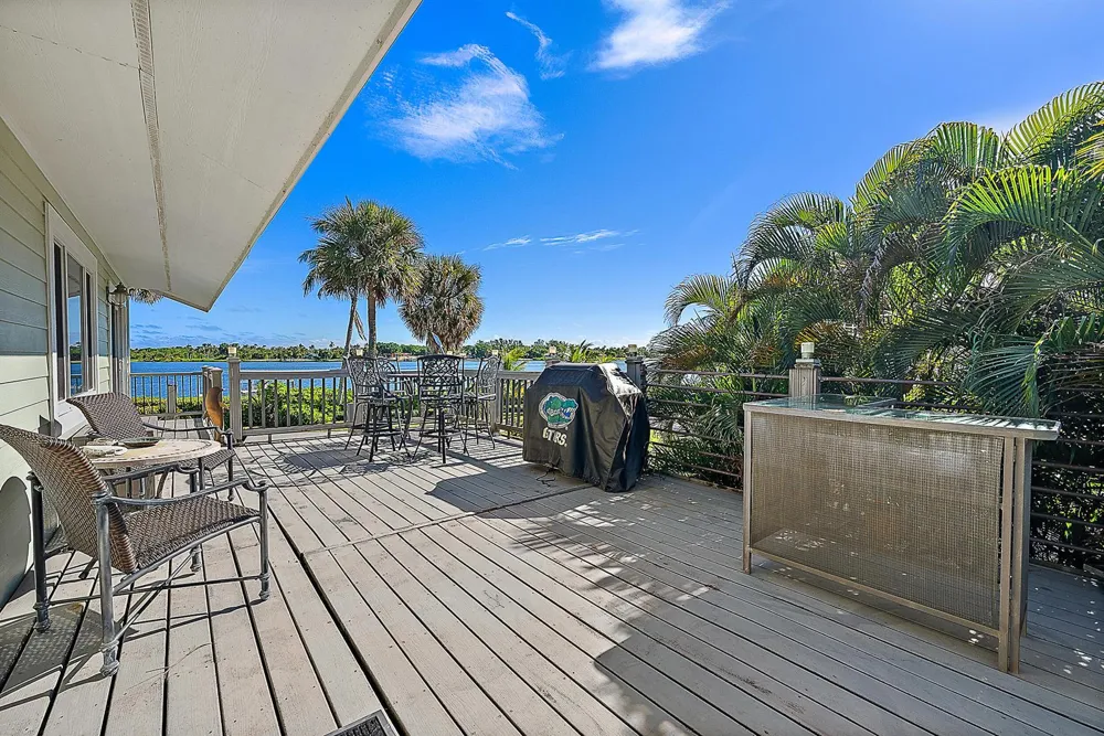 12140 SE Indian River Drive Hobe Sound, FL 33455