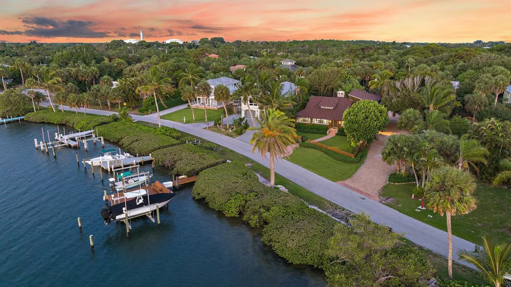 12140 SE Indian River Drive Hobe Sound, FL 33455