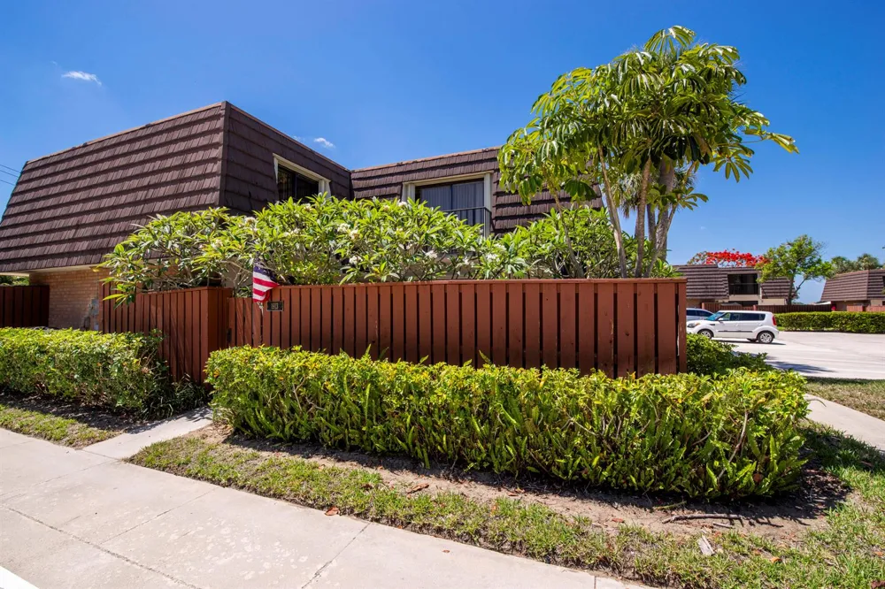 1913 19th Court Jupiter, FL 33477