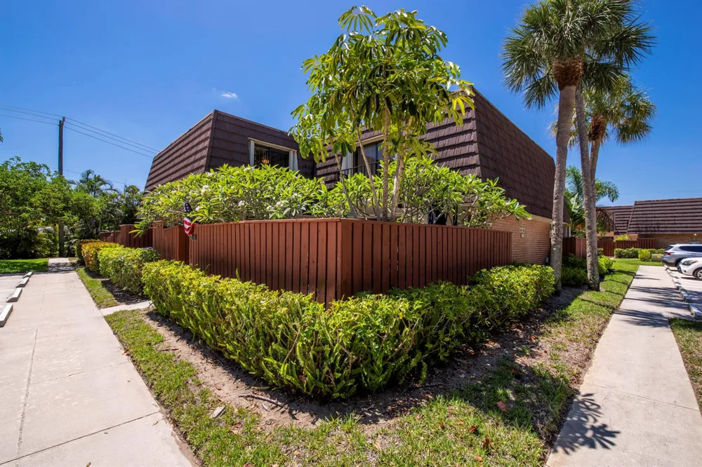 1913 19th Court Jupiter, FL 33477