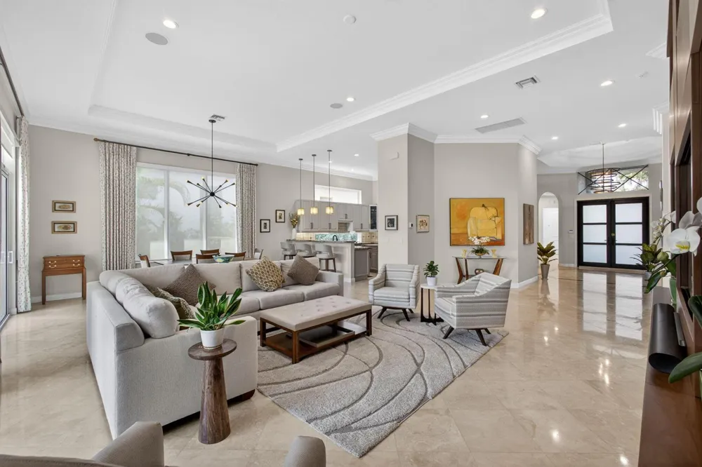 160 Viera Drive Palm Beach Gardens, FL 33418