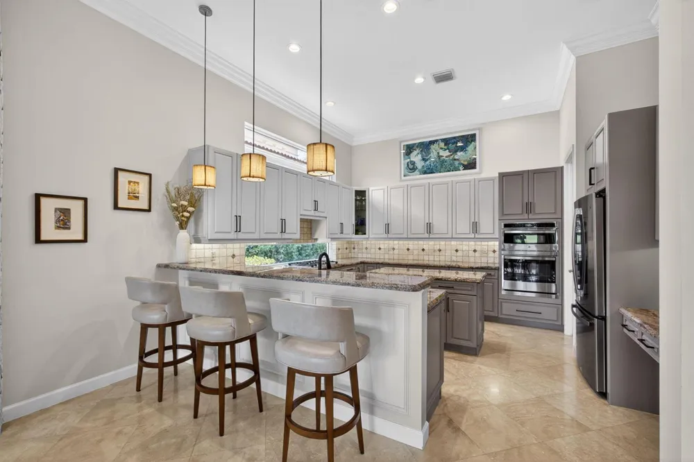 160 Viera Drive Palm Beach Gardens, FL 33418