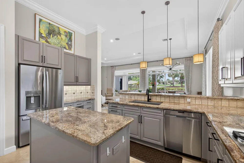 160 Viera Drive Palm Beach Gardens, FL 33418