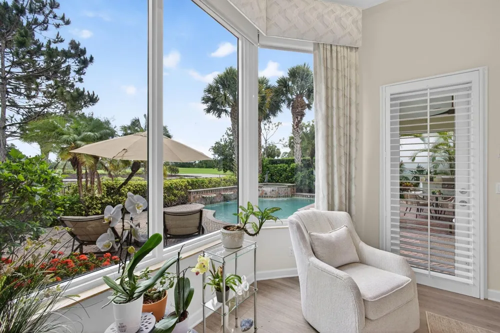 160 Viera Drive Palm Beach Gardens, FL 33418