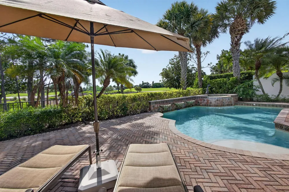 160 Viera Drive Palm Beach Gardens, FL 33418