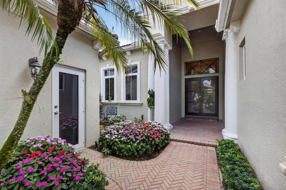 160 Viera Drive Palm Beach Gardens, FL 33418