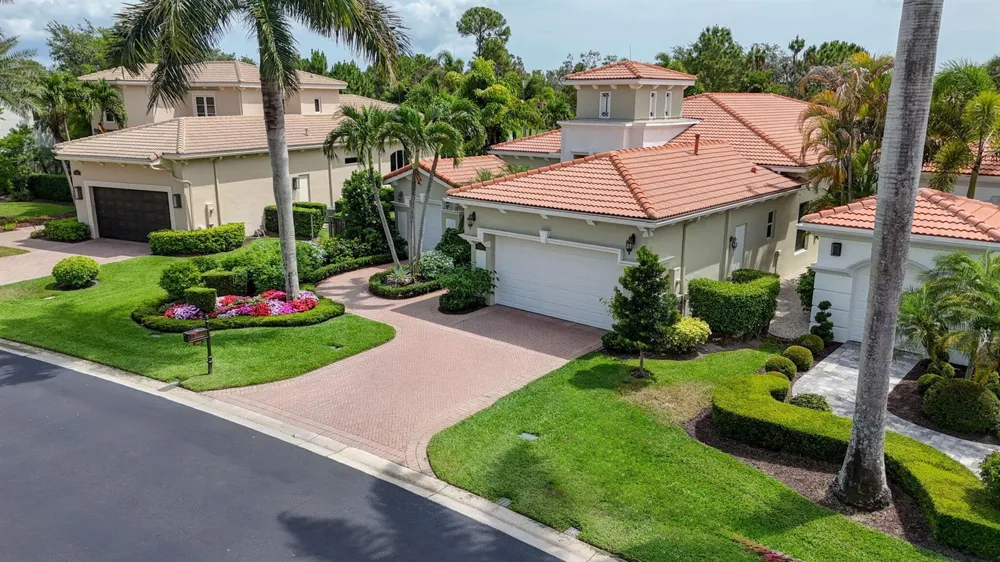 160 Viera Drive Palm Beach Gardens, FL 33418