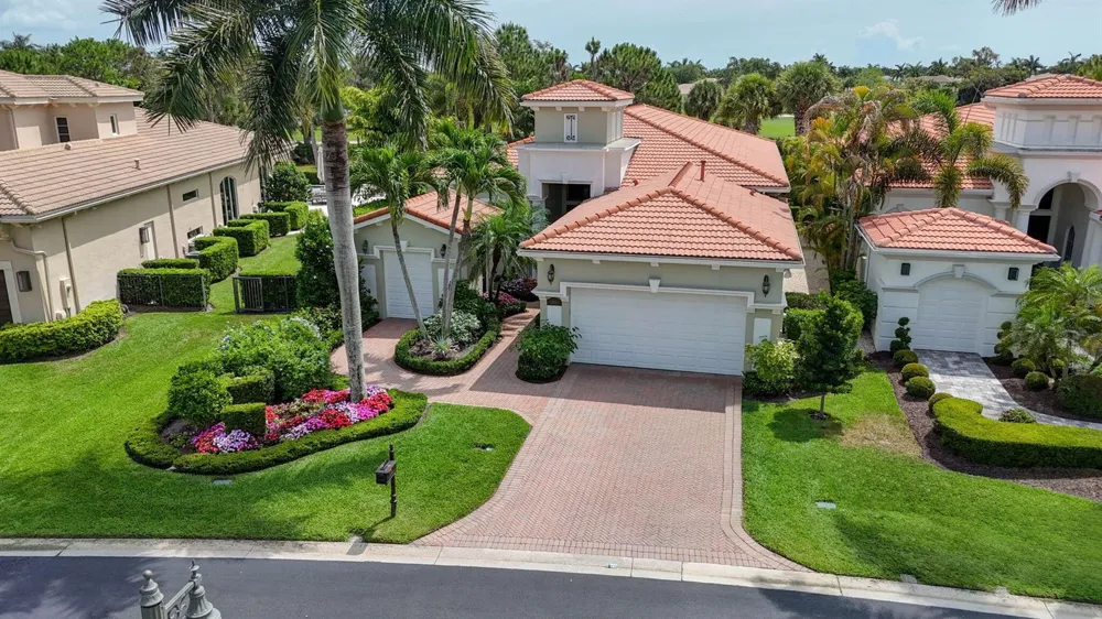160 Viera Drive Palm Beach Gardens, FL 33418