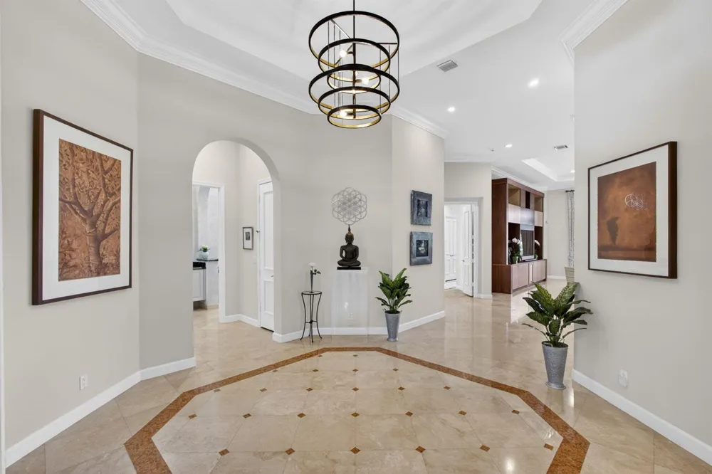 160 Viera Drive Palm Beach Gardens, FL 33418