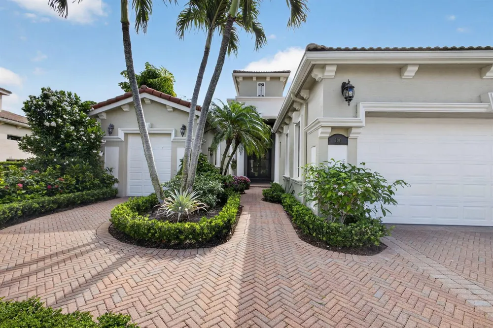 160 Viera Drive Palm Beach Gardens, FL 33418