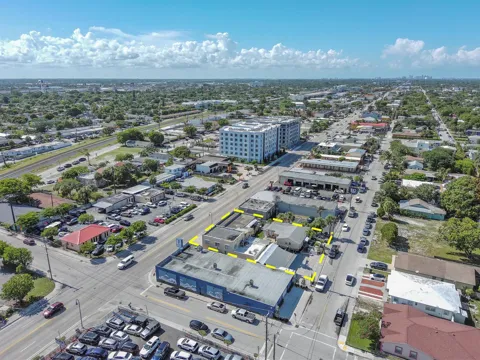 922928 S Dixie Highway