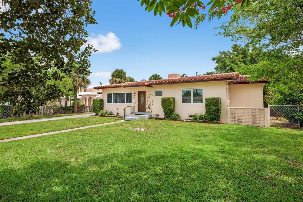 283 Imperial Lane Lauderdale By The Sea, FL 33308