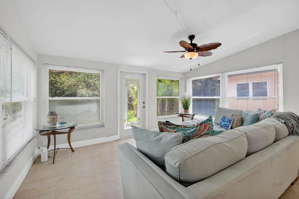 283 Imperial Lane Lauderdale By The Sea, FL 33308