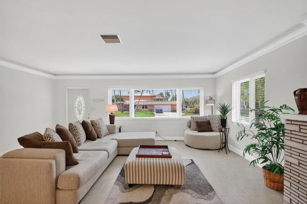 283 Imperial Lane Lauderdale By The Sea, FL 33308