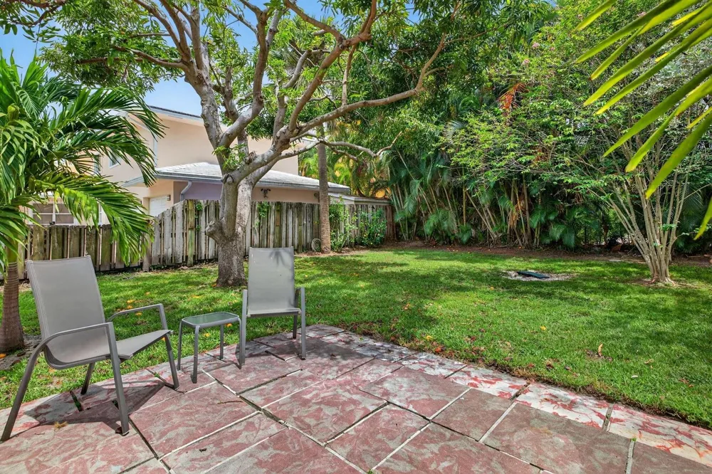 283 Imperial Lane Lauderdale By The Sea, FL 33308