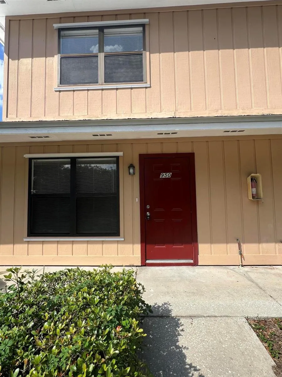 950 Louisiana Avenue Sebastian, FL 32958
