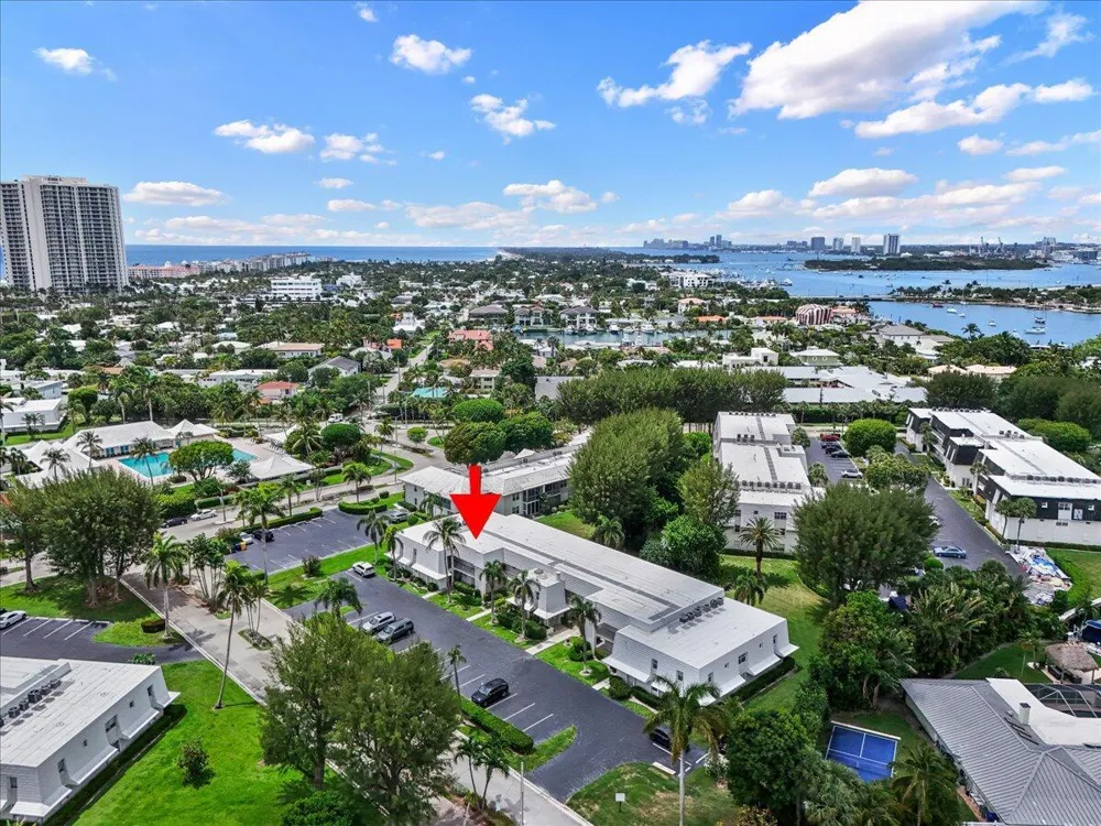 1205 Sandy Lane #145 Singer Island, FL 33404