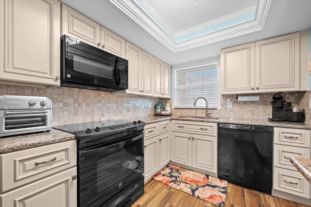 1205 Sandy Lane #145 Singer Island, FL 33404